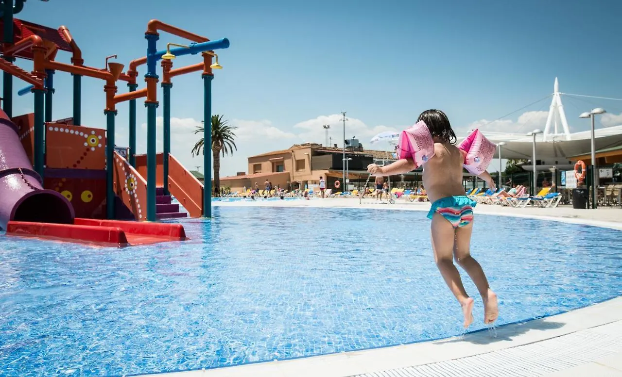 Albatross Mobile Homes On Camping Las Dunas Sant Pere Pescador Campingplatz